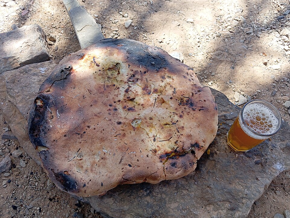 Abadir Pizza of Nomads